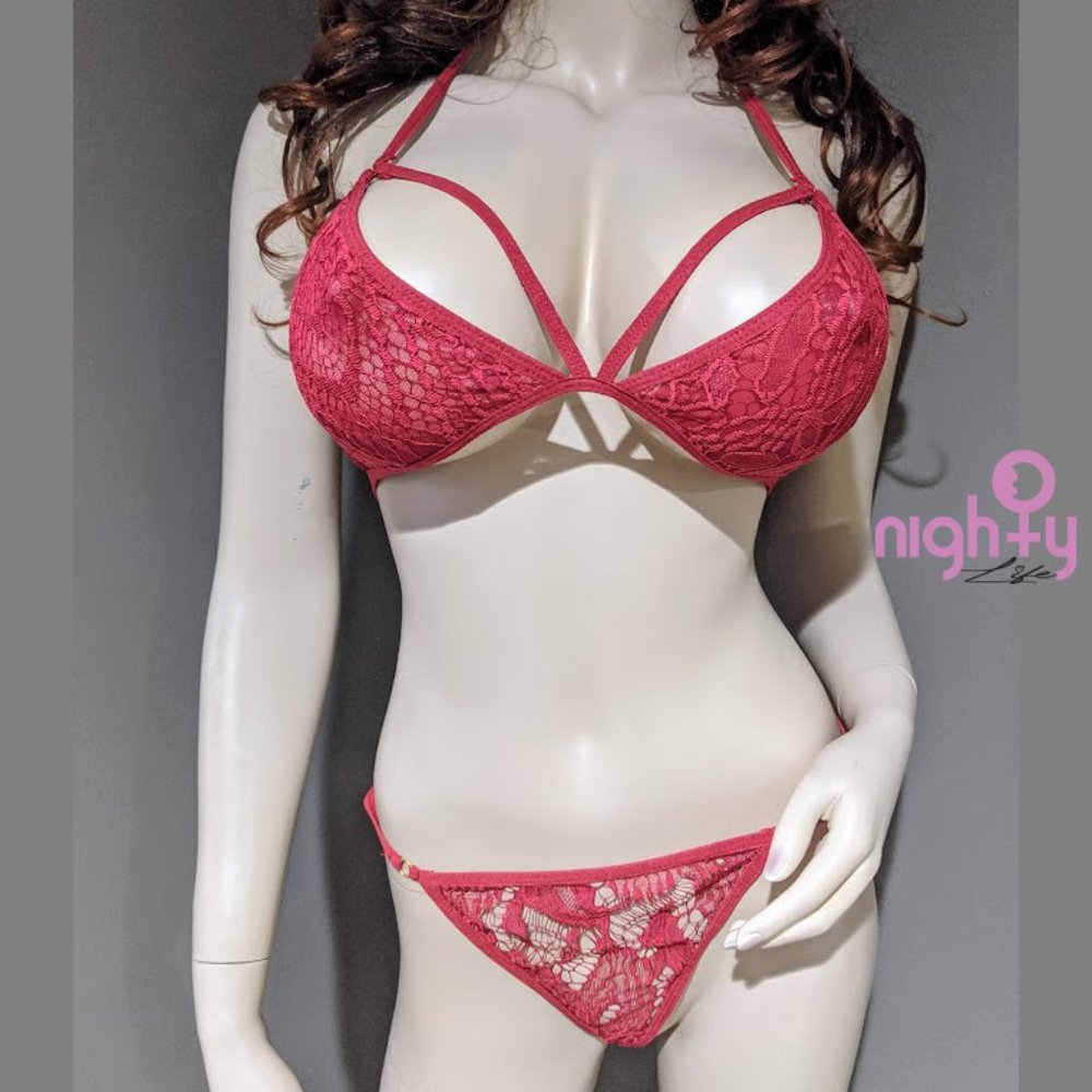 Red Hollow Lingerie Set - Picture 6 of 9